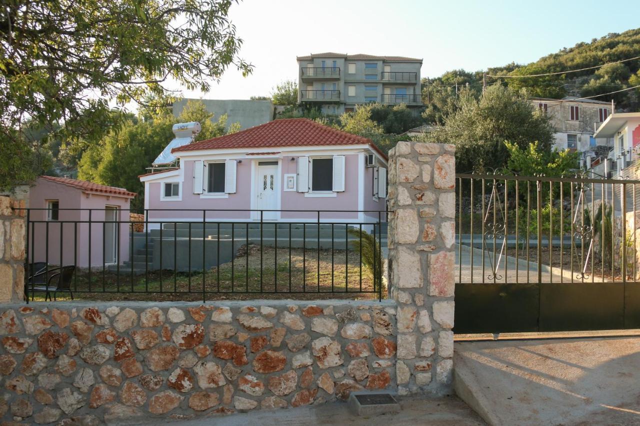 Gasthaus La Casa Di Odyssey Dhavgáta Exterior foto